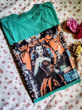 Death to the Fairytales Gothic Fantasy Art Shirt Green Acid Wash | Dark Romantic